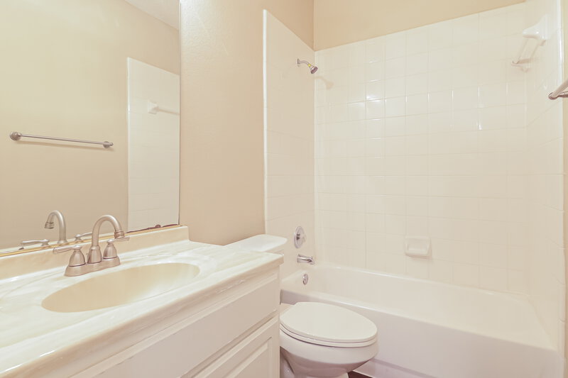 2,525/Mo, 1619 Marble Falls Dr Frisco, TX 75034 Bathroom View 2