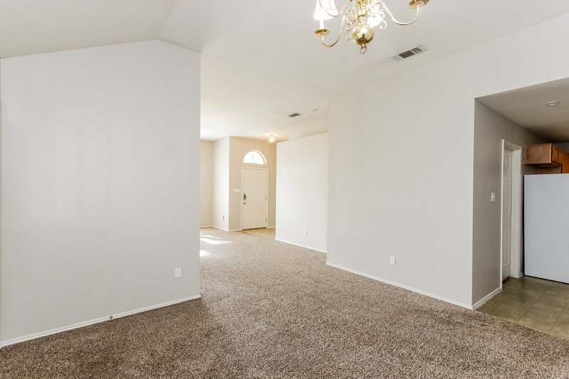 2,360/Mo, 4532 Stones River Rd Grand Prairie, TX 75052 Dining Room View