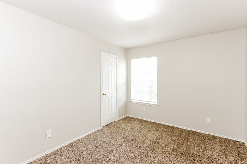 2,360/Mo, 4532 Stones River Rd Grand Prairie, TX 75052 Bedroom View