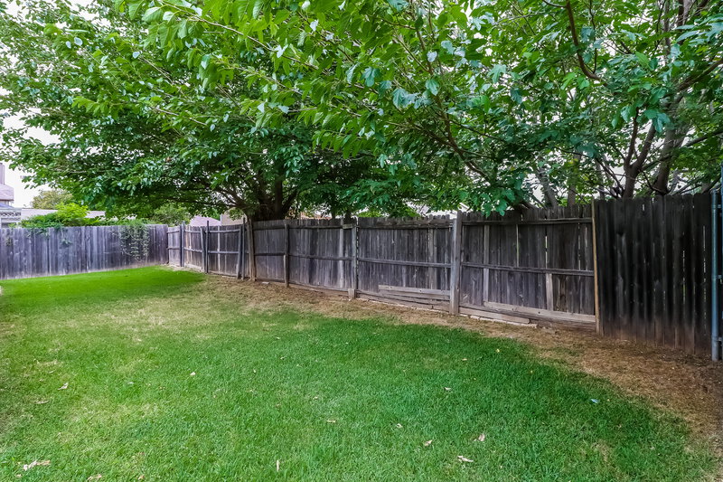2,360/Mo, 4532 Stones River Rd Grand Prairie, TX 75052 Rear View 2