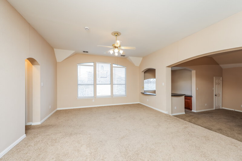 3,280/Mo, 3405 Marymount Dr Denton, TX 76210 Family Room View