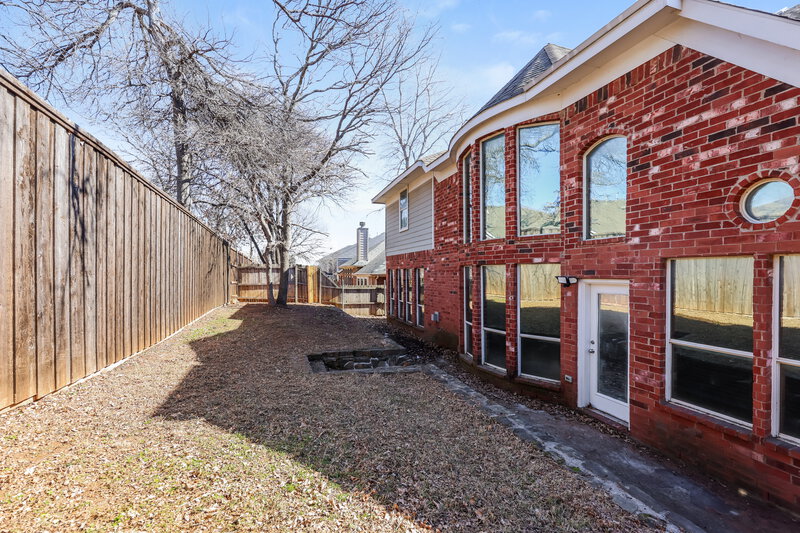 3,280/Mo, 3405 Marymount Dr Denton, TX 76210 Rear View