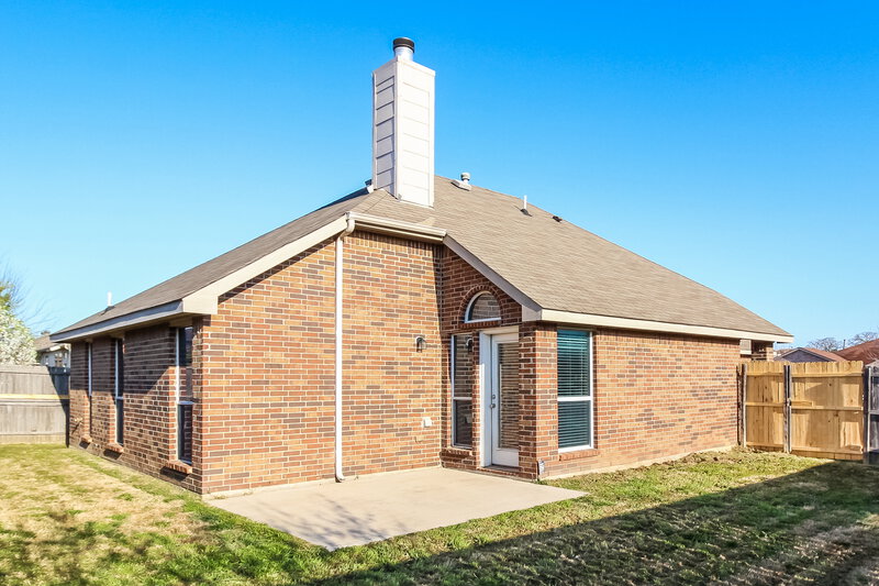 1,775/Mo, 2920 Oakshire St Denton, TX 76209 Rear View