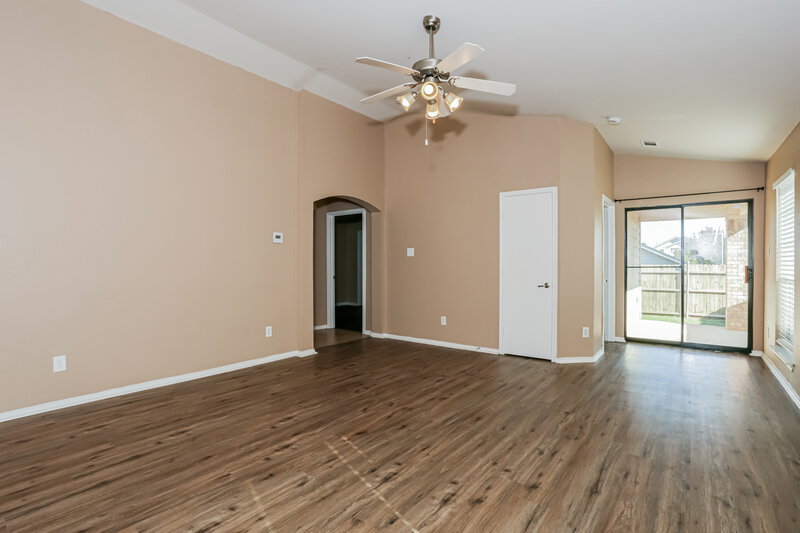 1,760/Mo, 6440 Regina Dr Fort Worth, TX 76131 Living Room View 2