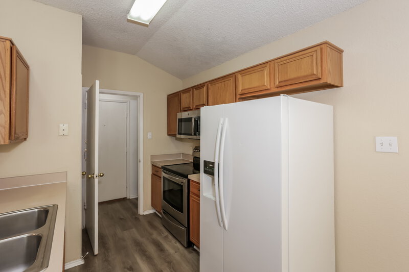 1,785/Mo, 6366 Twilight Cir Fort Worth, TX 76179 Kitchen View