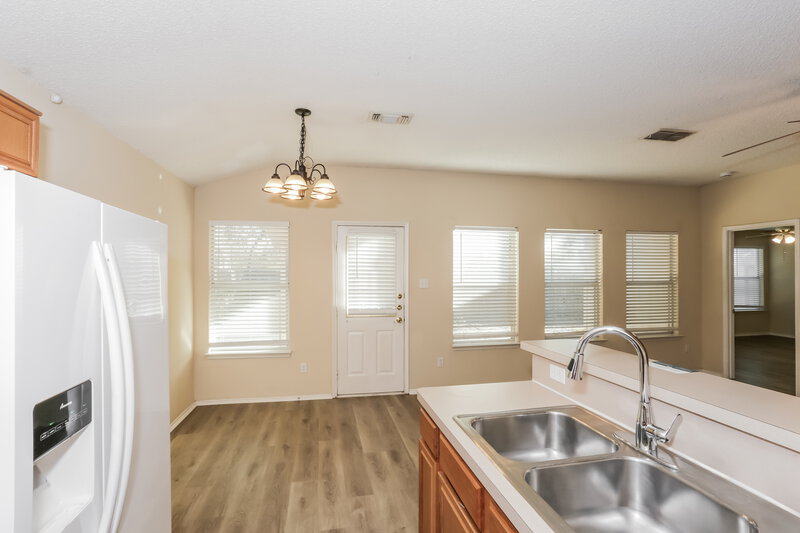 1,785/Mo, 6366 Twilight Cir Fort Worth, TX 76179 Kitchen View 2