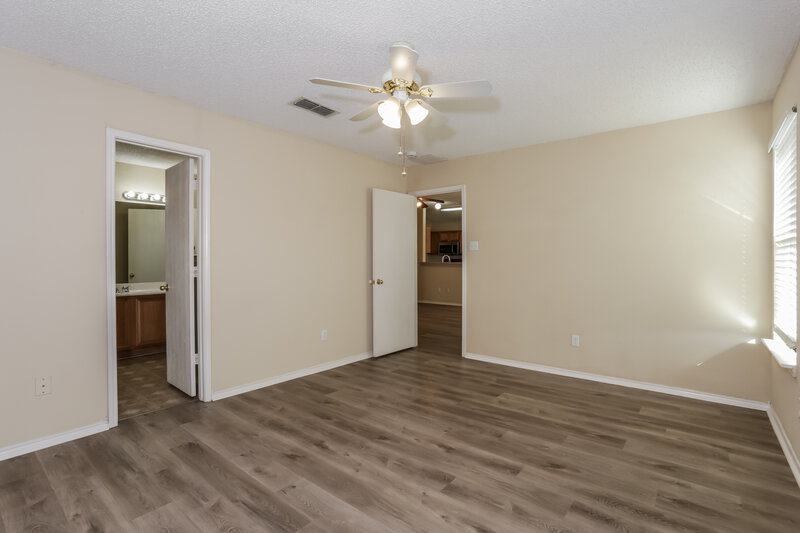 1,785/Mo, 6366 Twilight Cir Fort Worth, TX 76179 Main Bedroom View 2