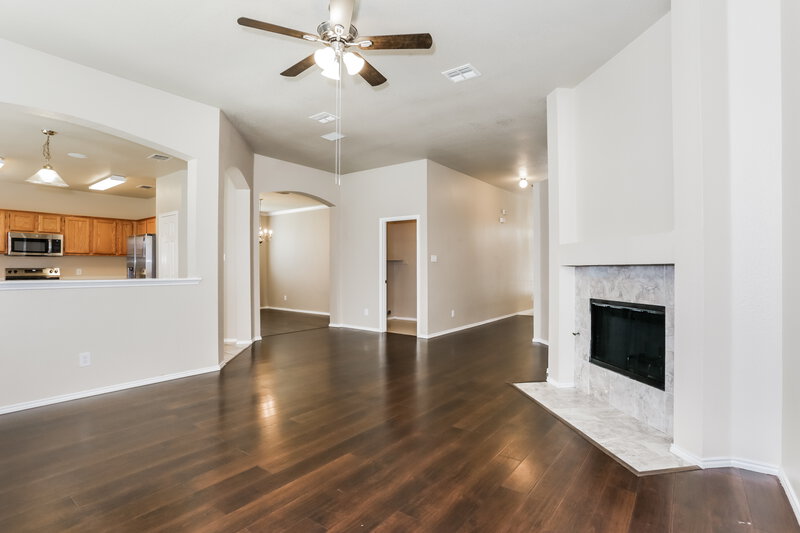 2,260/Mo, 2713 Meadowview Dr Corinth, TX 76210 Living Room View 2