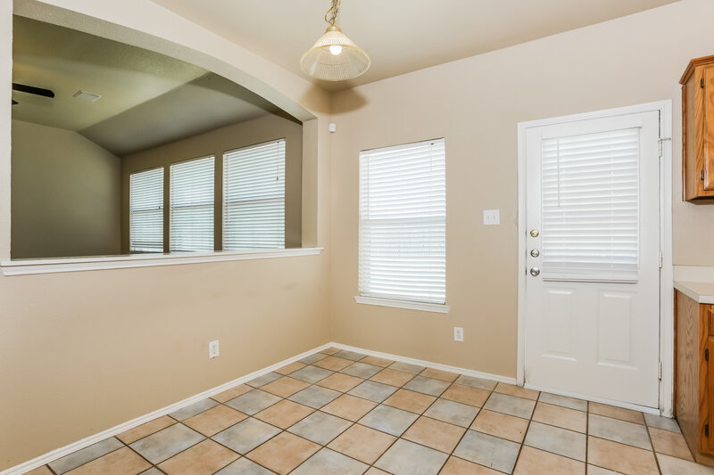 2,260/Mo, 2713 Meadowview Dr Corinth, TX 76210 Breakfast Nook View 2