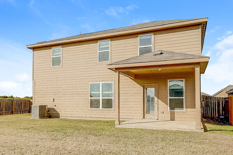 2,200/Mo, 13349 Tower Ln Crowley, TX 76036 Rear View