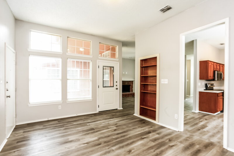 2,145/Mo, 7026 Lo Chalmers Ln Garland, TX 75043 Misc View 9