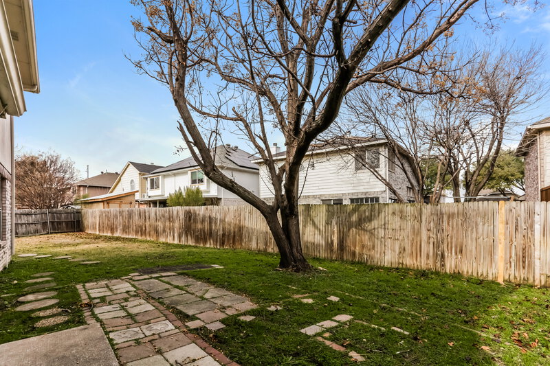 2,210/Mo, 1808 Rose Cir Lewisville, TX 75077 Rear View