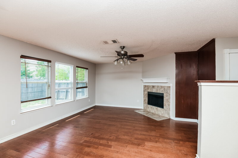 2,395/Mo, 3500 Bandera Ranch Rd Roanoke, TX 76262 Living Room View 4