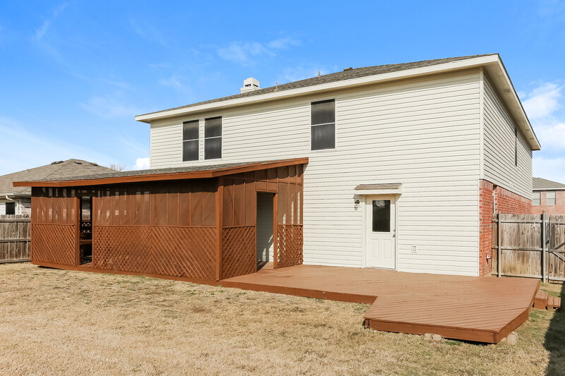 3,250/Mo, 820 Hontley Dr Arlington, TX 76001 Rear View