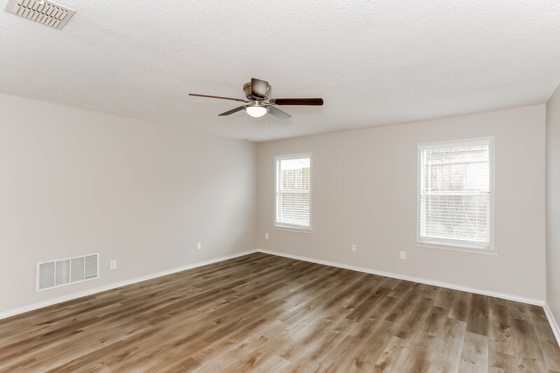 2,315/Mo, 1032 Bannack Dr Arlington, TX 76001 Main Bedroom View