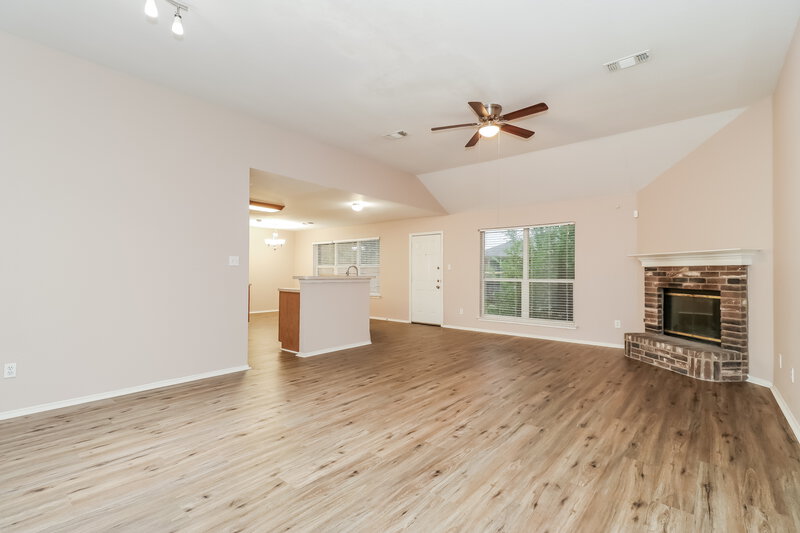 3,310/Mo, 7300 Fossil Garden Dr Arlington, TX 76002 Dining Room View