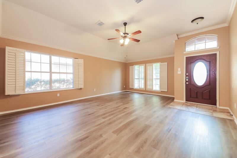 2,790/Mo, 4713 Baton Rouge Blvd Frisco, TX 75035 Living Room View
