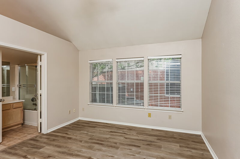2,325/Mo, 10205 Concord Dr Frisco, TX 75035 Main Bedroom View