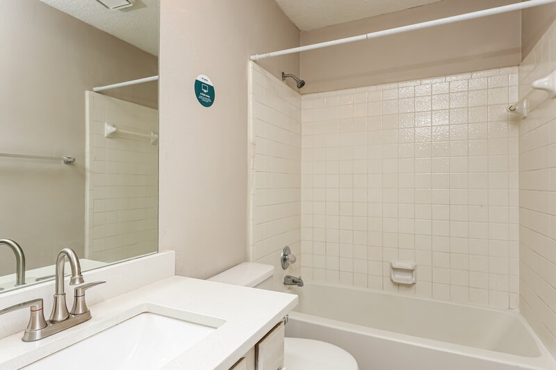 2,325/Mo, 10205 Concord Dr Frisco, TX 75035 Bathroom View 2