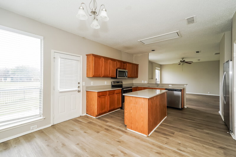 2,375/Mo, 2616 Lonesome Oak Dr Corinth, TX 76208 Dining Room View