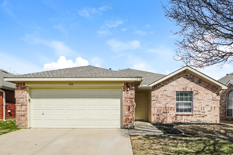 2,270/Mo, 500 Prairie Gulch Dr Fort Worth, TX 76140 External View