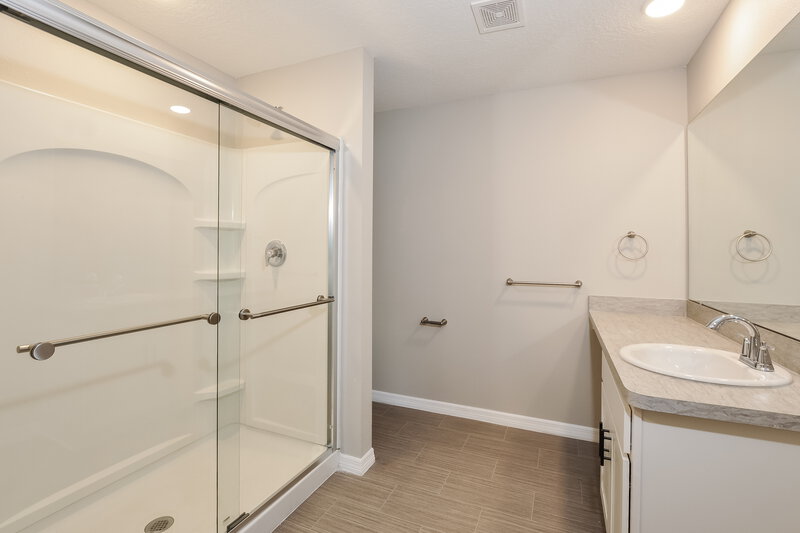 2,525/Mo, 24 Putter Dr Palm Coast, FL 32164 Main Bathroom View