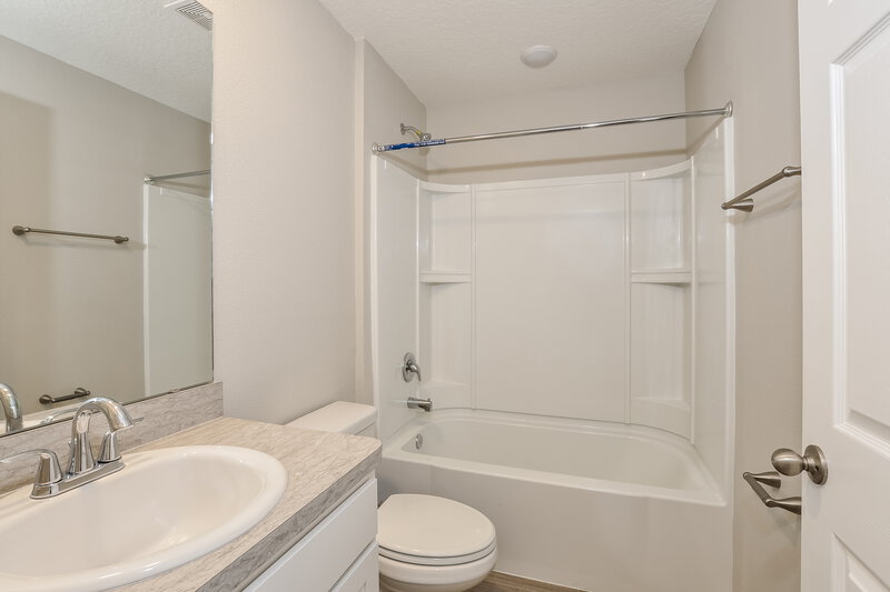 2,525/Mo, 24 Putter Dr Palm Coast, FL 32164 Bathroom View
