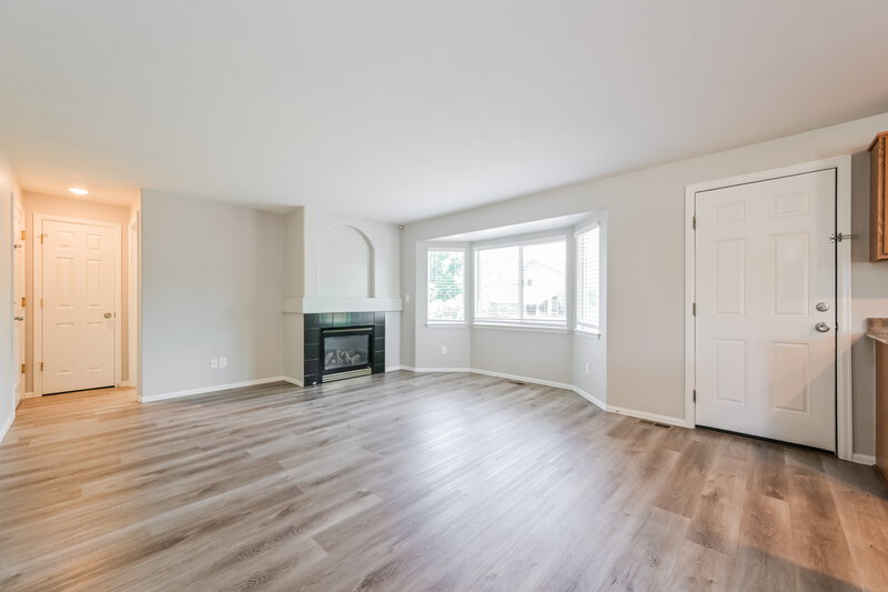 3,080/Mo, 14785 Gaylord St Thornton, CO 80602 Living Room View