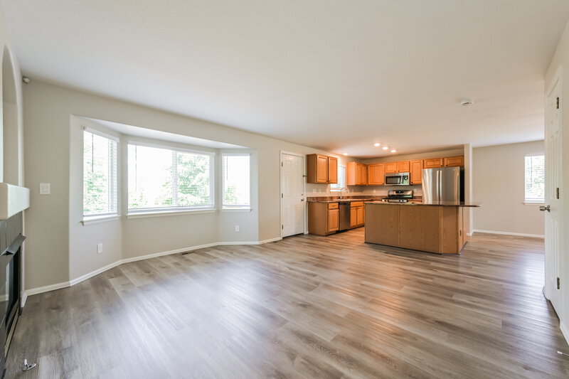 3,080/Mo, 14785 Gaylord St Thornton, CO 80602 Living Room View 4