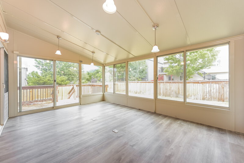 3,075/Mo, 11212 Tumbleweed Way Parker, CO 80138 Sun Room View 2