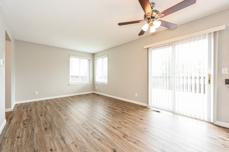 2,835/Mo, 4190 S Ireland Ct Aurora, CO 80013 Family Room View 2