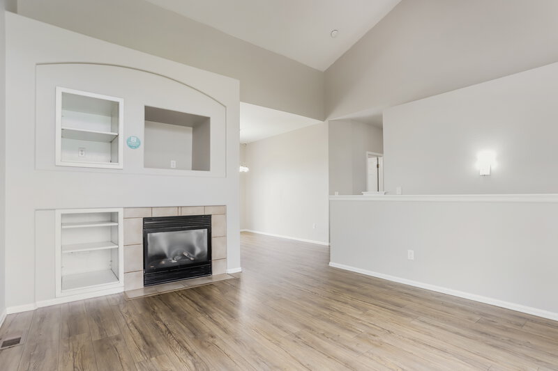 2,835/Mo, 5656 S Zante Way Aurora, CO 80015 Living Room View