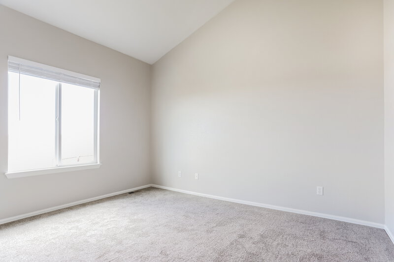 2,835/Mo, 5656 S Zante Way Aurora, CO 80015 Main Bedroom View
