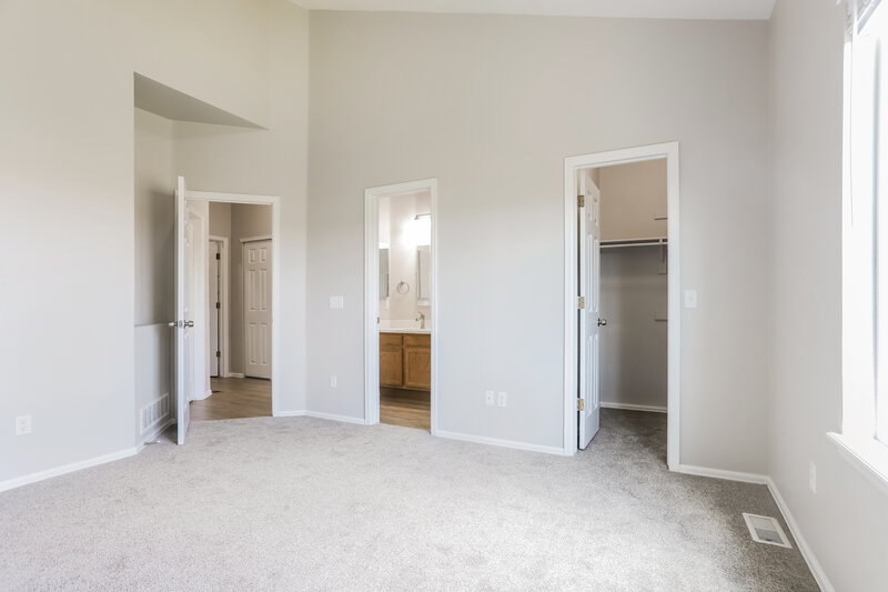 2,835/Mo, 5656 S Zante Way Aurora, CO 80015 Main Bedroom View 2