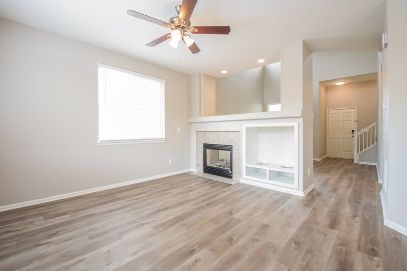 3,225/Mo, 2487 E 127th Ct Thornton, CO 80241 Living Room View