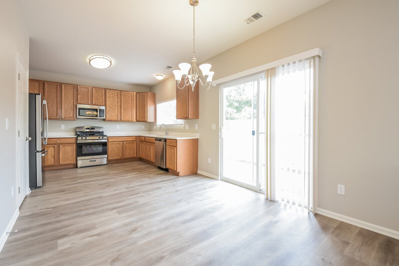 3,225/Mo, 2487 E 127th Ct Thornton, CO 80241 Dining Room View