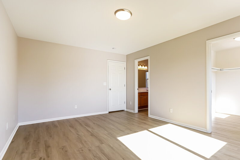 2,840/Mo, 25 Cisne Cir Brighton, CO 80601 Main Bedroom View