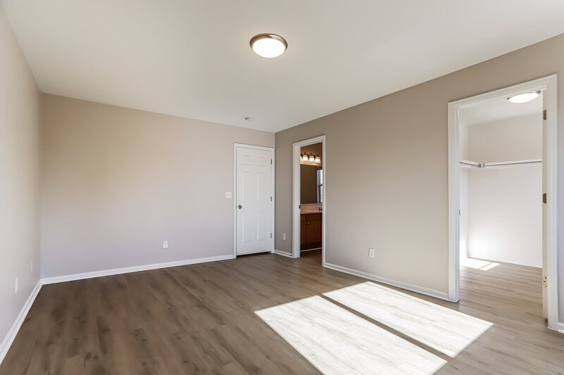 2,840/Mo, 25 Cisne Cir Brighton, CO 80601 Main Bedroom View 2