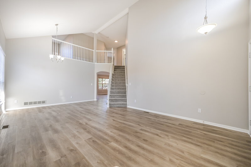 2,940/Mo, 5991 S Rock Creek Dr Castle Rock, CO 80109 Living Room View