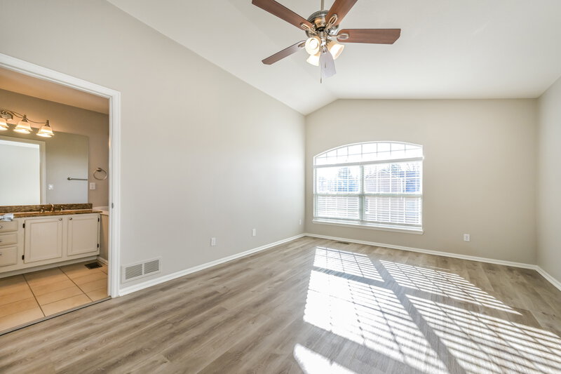 2,940/Mo, 5991 S Rock Creek Dr Castle Rock, CO 80109 Main Bedroom View