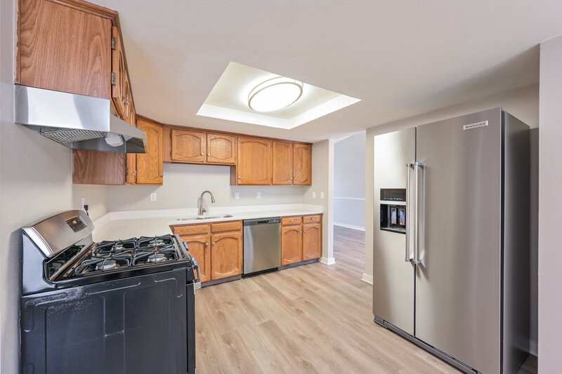 3,100/Mo, 5055 S Evanston St Aurora, CO 80015 Misc View 7