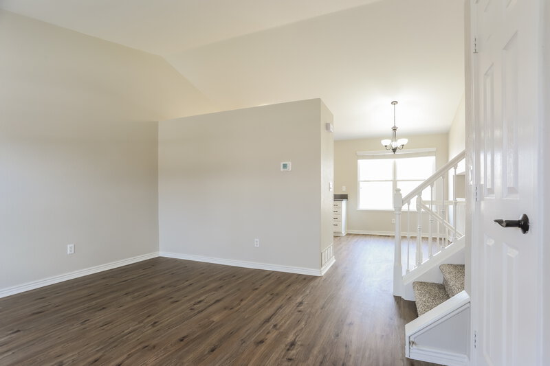 2,890/Mo, 16214 White Hawk Dr Parker, CO 80134 Living Room View 2