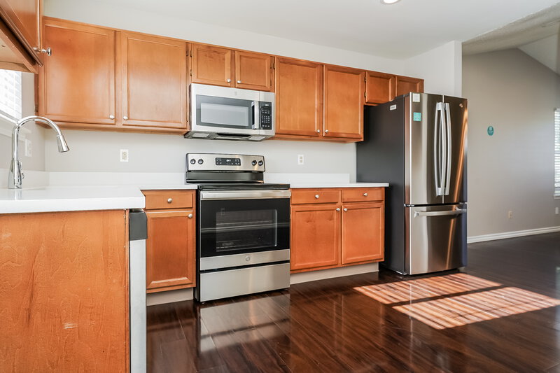 2,395/Mo, 12029 Newport Dr Brighton, CO 80602 Kitchen View 2