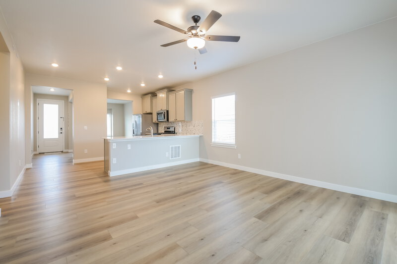 2,710/Mo, 9462 Truckee Ct Commerce City, CO 80022 Misc View 4
