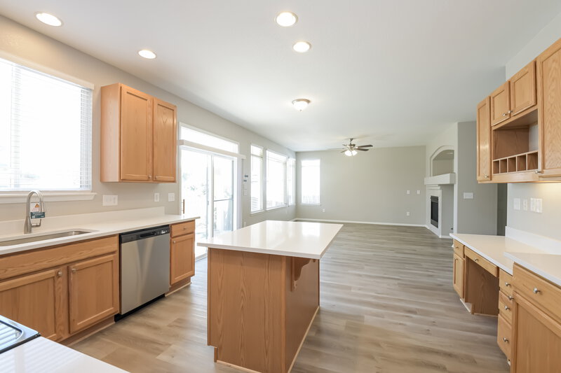 2,665/Mo, 549 S 17th Ave Brighton, CO 80601 Kitchen View