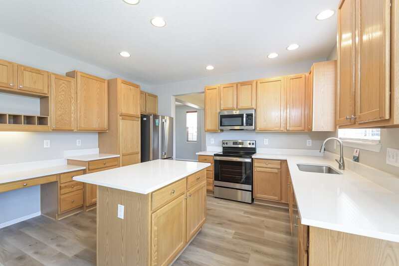 2,665/Mo, 549 S 17th Ave Brighton, CO 80601 Kitchen View 2