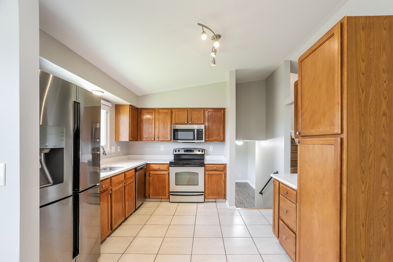 3,140/Mo, 4101 S Andes Way Aurora, CO 80013 Kitchen View