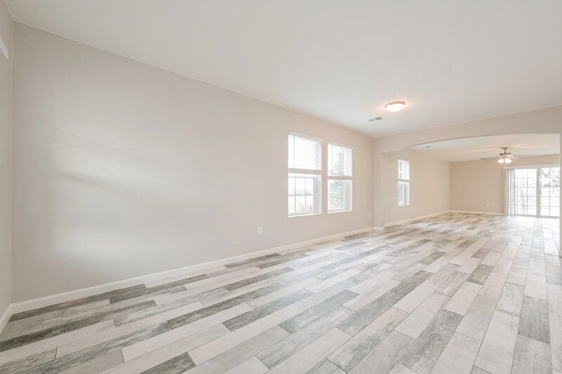 2,520/Mo, 2519 Coach House Loop Castle Rock, CO 80109 Living Room View