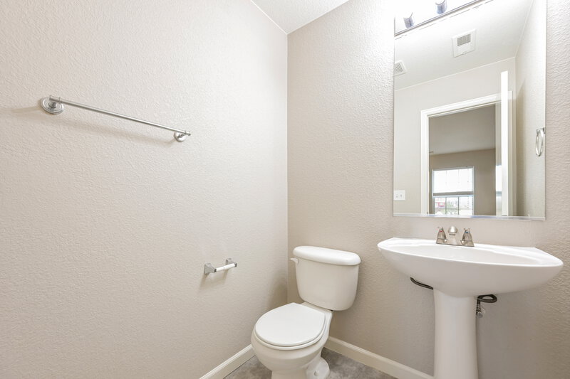 2,520/Mo, 2519 Coach House Loop Castle Rock, CO 80109 Bathroom View 2