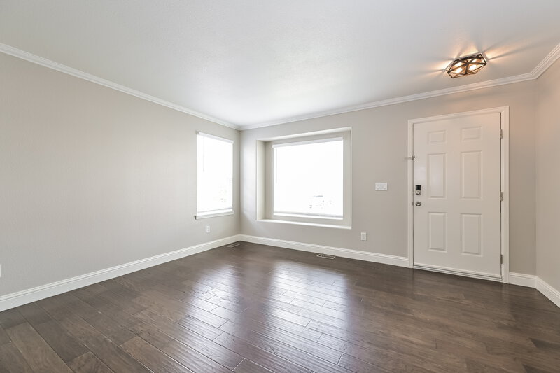 3,100/Mo, 5061 Ox Trl Parker, CO 80134 Living Room View
